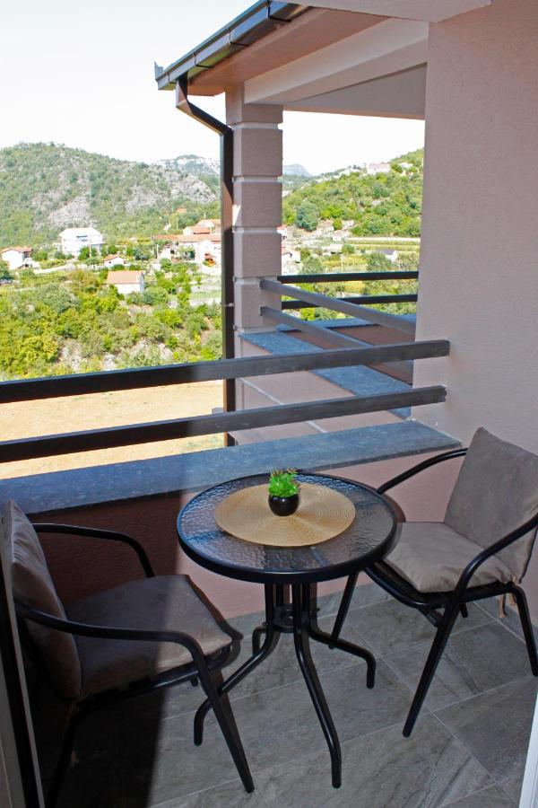 Sunny Side Apartments Rijeka Crnojevića 外观 照片
