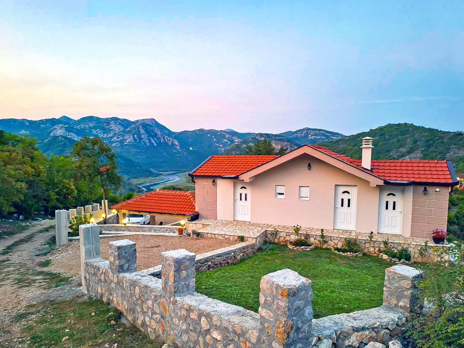 Sunny Side Apartments Rijeka Crnojevića 外观 照片