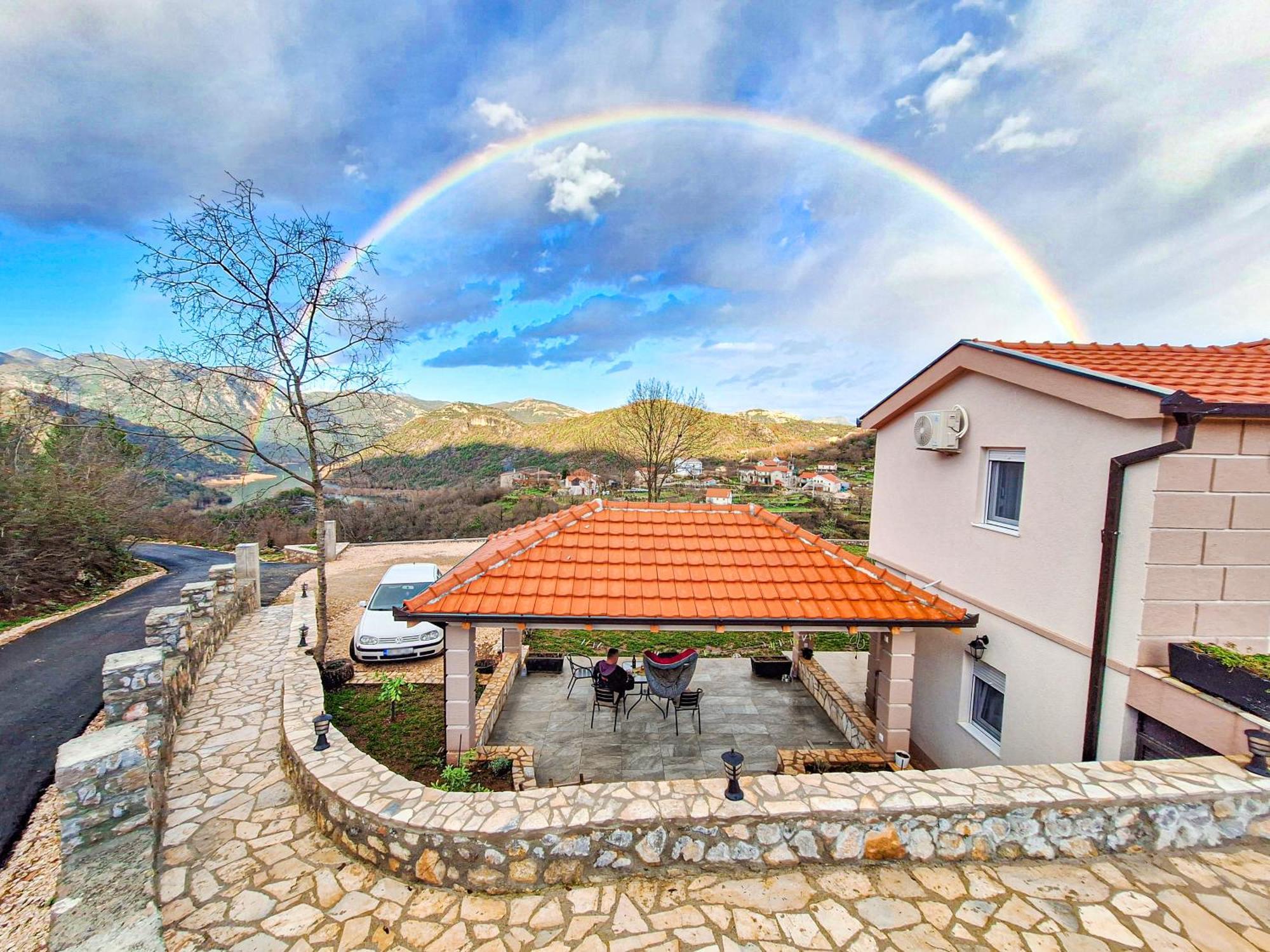 Sunny Side Apartments Rijeka Crnojevića 外观 照片